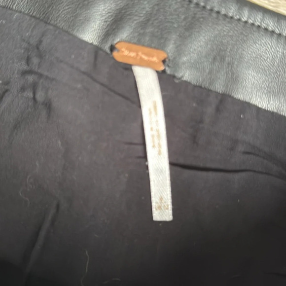 Free people zip front vegan leather mini skirt - Picture 6 of 7